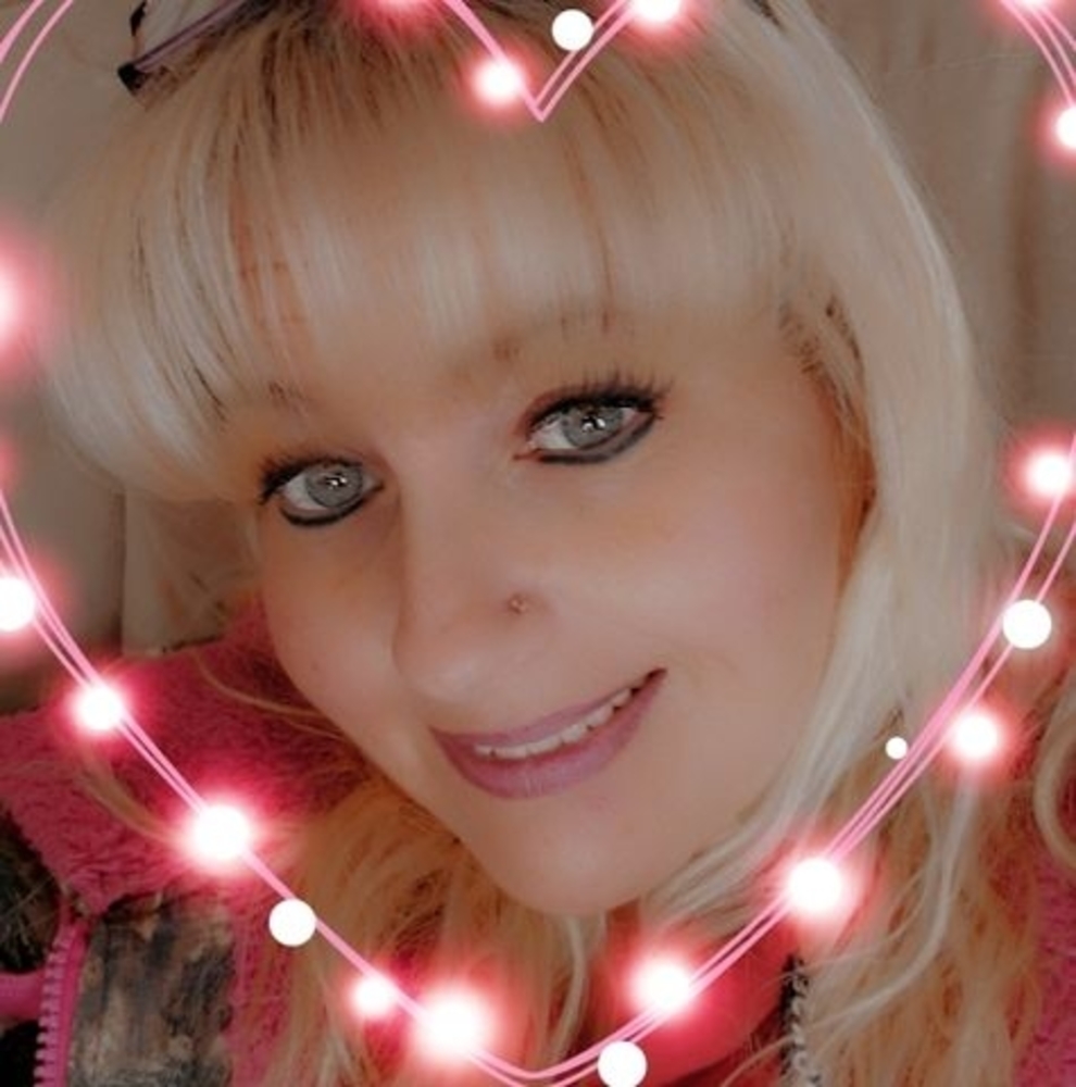 Meet your Posher, Jeannette